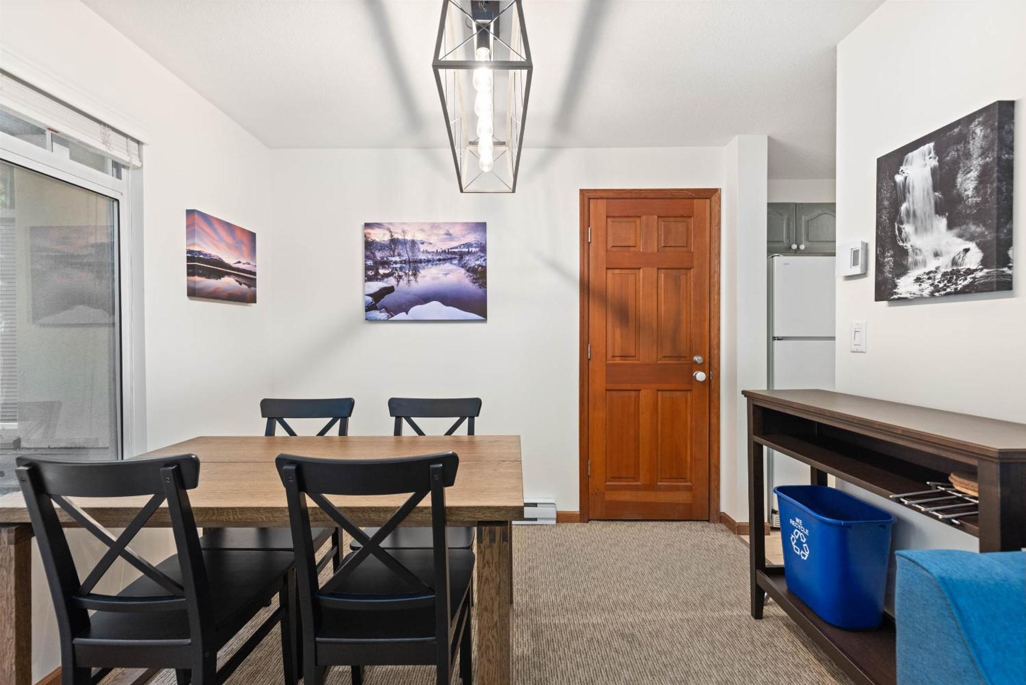 Stoney Creek Sunpath By Whistler Premier Apartment Exterior photo